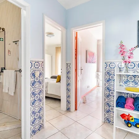 Casal Ventoso דירה *